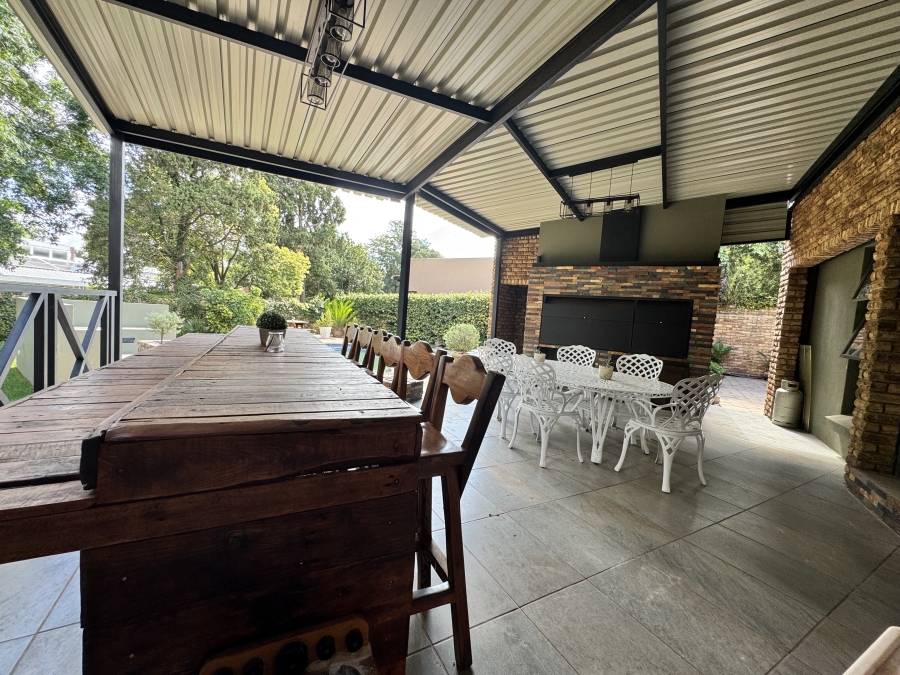 4 Bedroom Property for Sale in Wilkoppies North West